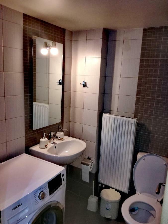 Spacious And Modern Downtown Apartment Heraklion  Ngoại thất bức ảnh
